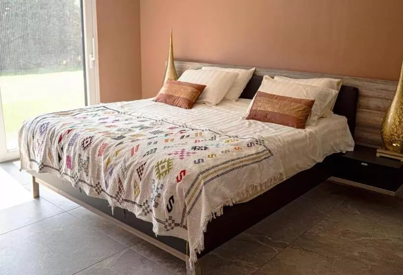 Majatalo Les Bains De Marrakech