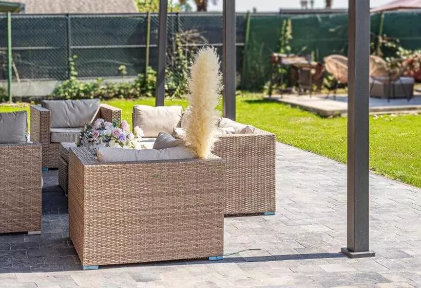 Majatalo Les Bains De Marrakech