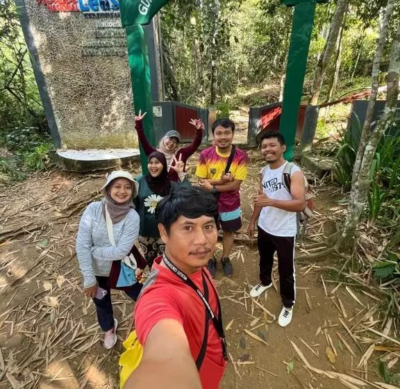 Majatalo Pongo Guest House