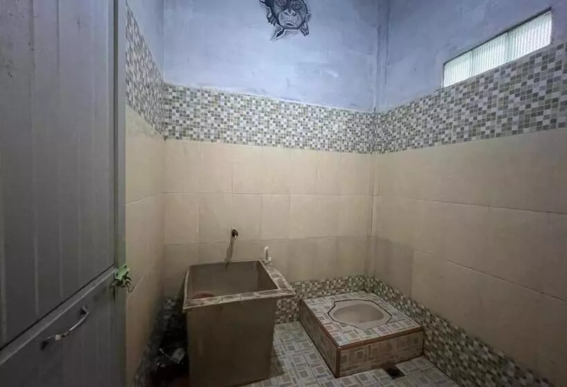 Majatalo Pongo Guest House