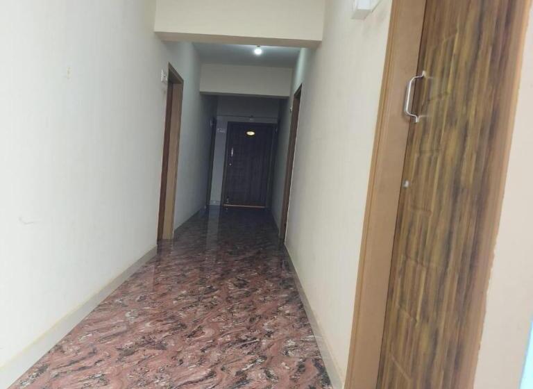 پانسیون Royal Guest House