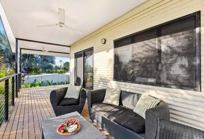 ペンション Tropical Paradise Suite With Private Kitchen Bath And Laundry