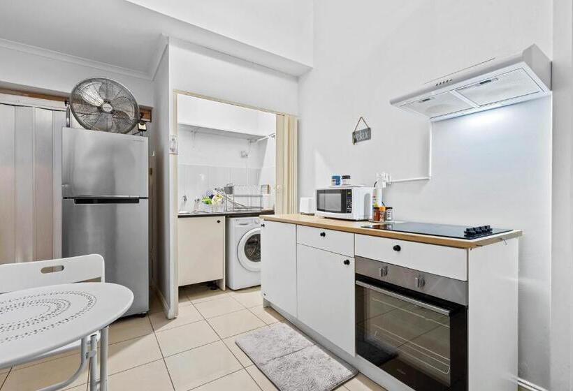 Pensão Tropical Paradise Suite With Private Kitchen Bath And Laundry