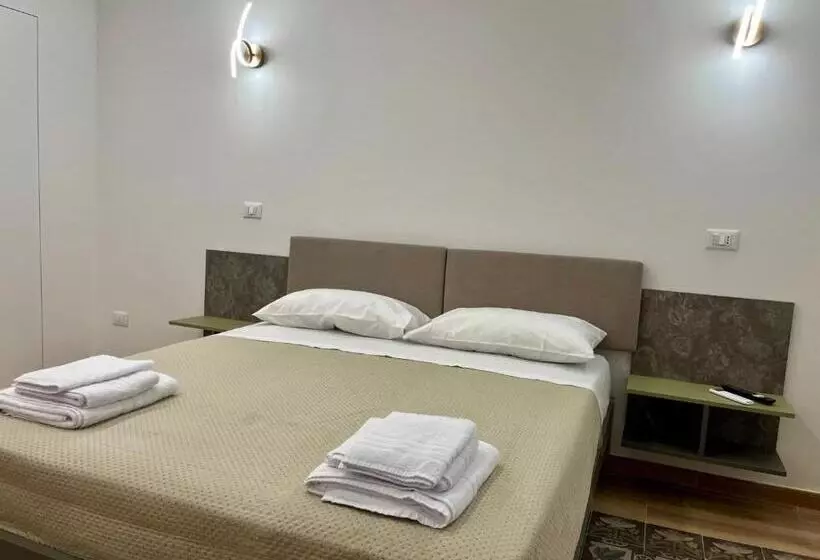 Aamiaismajoitus (B&B) Al Duomo Suites