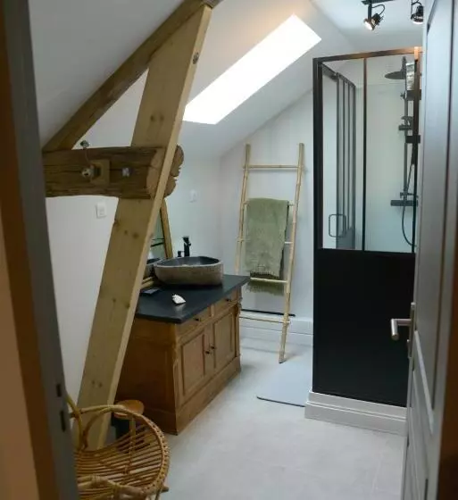 Aamiaismajoitus (B&B) Chambres D Hôtes Futuroscope Domaine Du Bois Galant