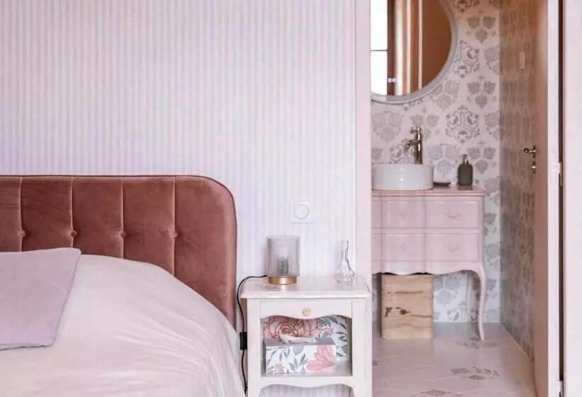 Aamiaismajoitus (B&B) Le Jardin Des Cordeliers