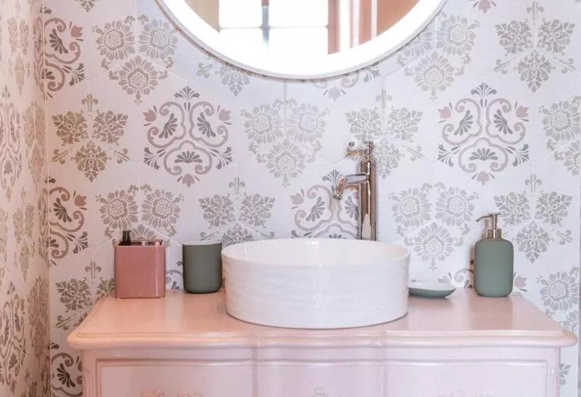 Aamiaismajoitus (B&B) Le Jardin Des Cordeliers