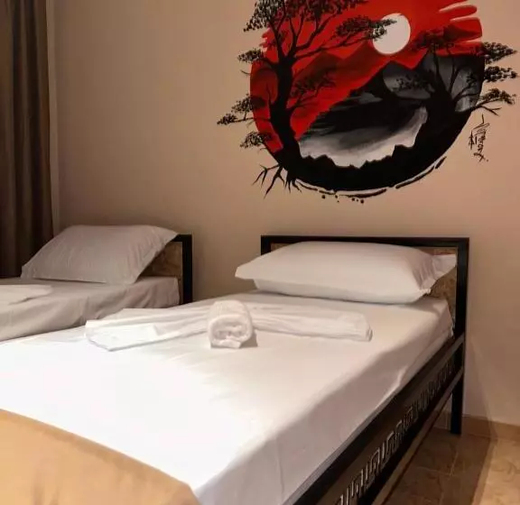 Birds Hostel
