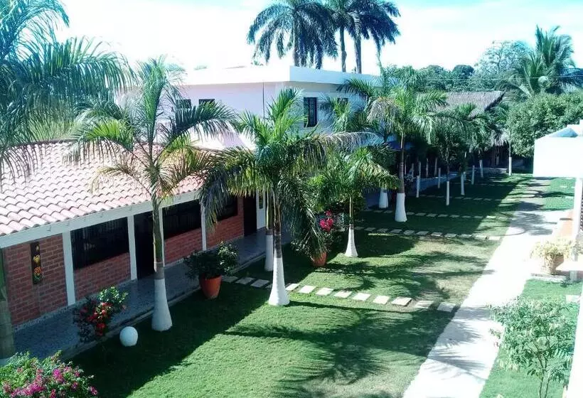 ホテル Cabañas La Palma
