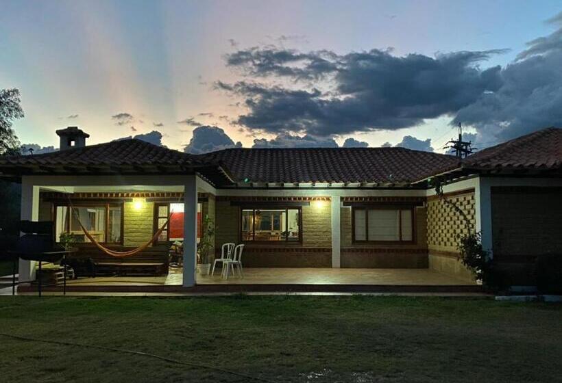 מלון כמוסות Casa Hotel La Primavera