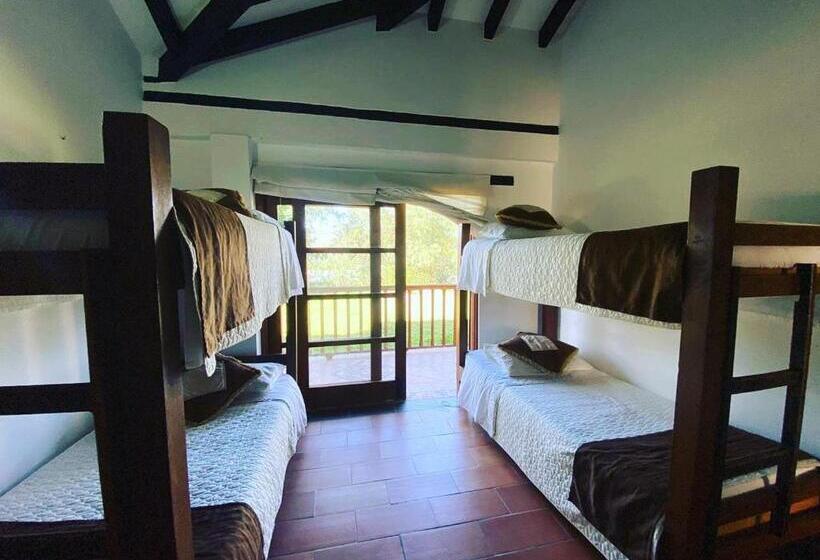 מלון כמוסות Casa Hotel La Primavera