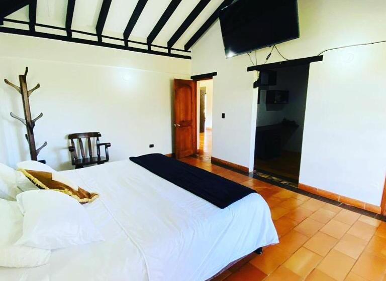 מלון כמוסות Casa Hotel La Primavera