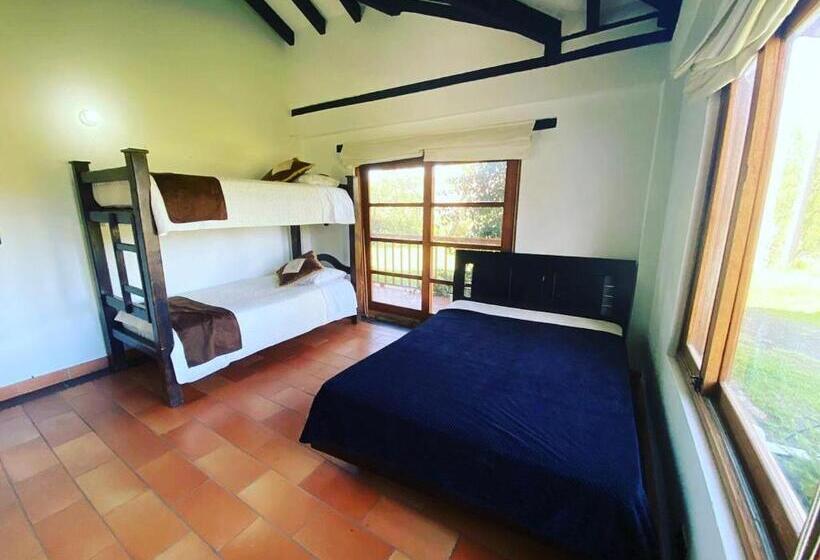 מלון כמוסות Casa Hotel La Primavera