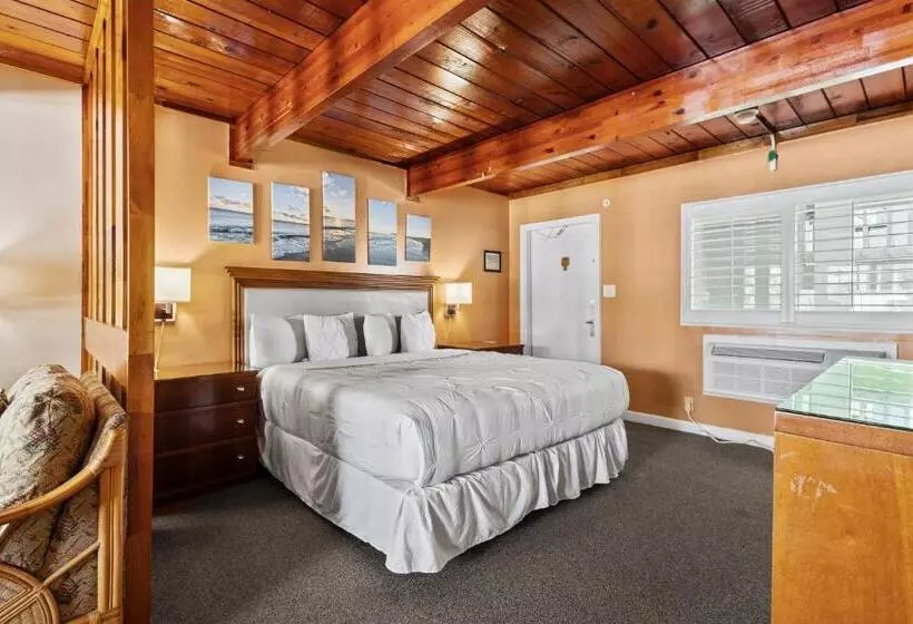 ホテル Fort Pierce Oceanfront Inn  Suite  King Bed #6