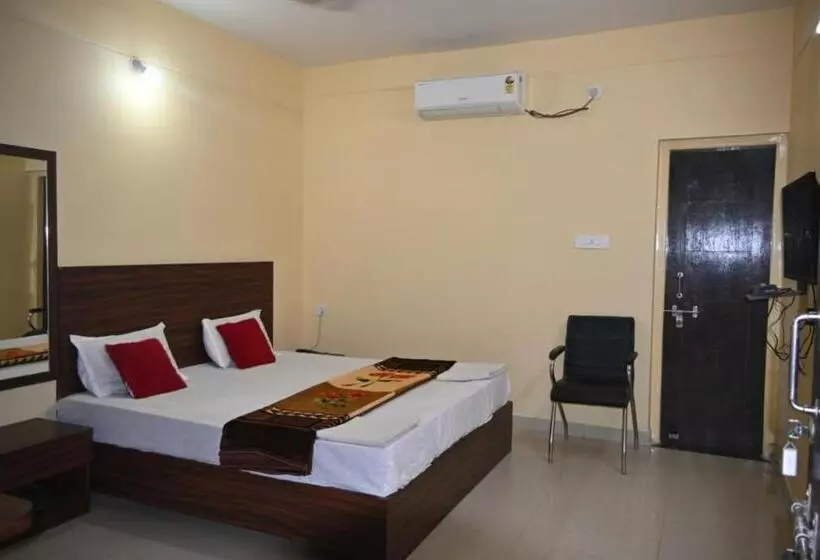 ホテル Goroomgo Green Akress Bhubaneswar Comfortable Bed With Impressive Service
