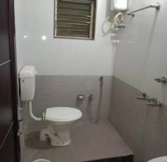 ホテル Goroomgo Green Akress Bhubaneswar Comfortable Bed With Impressive Service