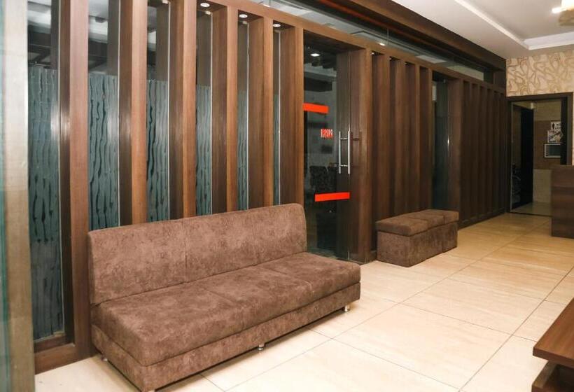 בית מלון כפרי Kesar Residency