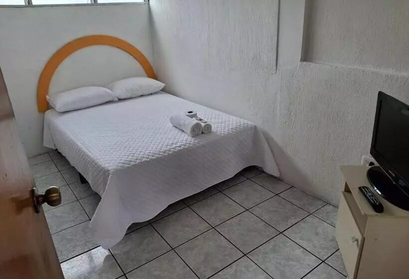 هتل La Tía
