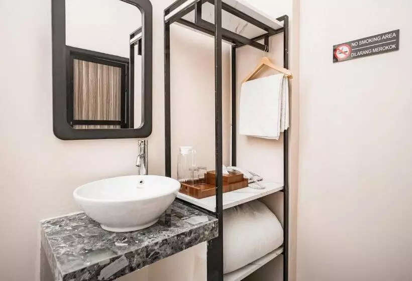 ホテル Reddoorz Near Taman Bekapai 3 Balikpapan