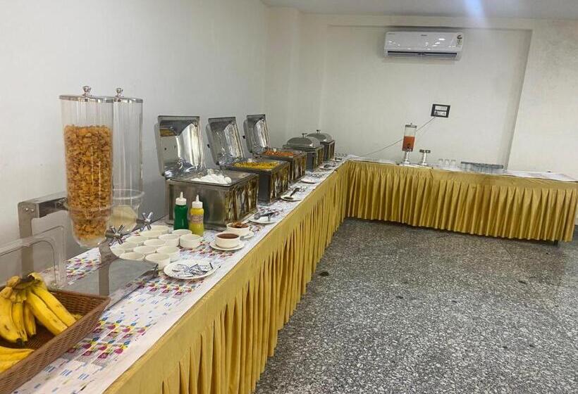 Hotel Vihaan Residency