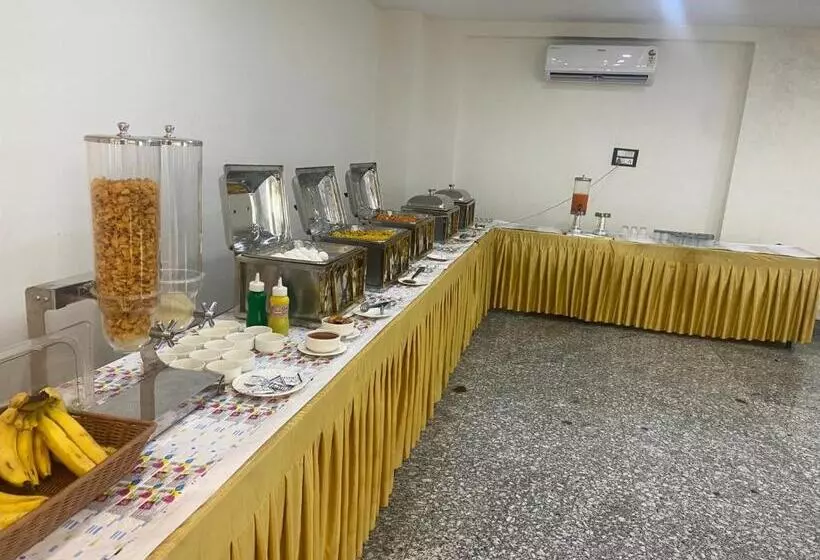 Hotelli Vihaan Residency