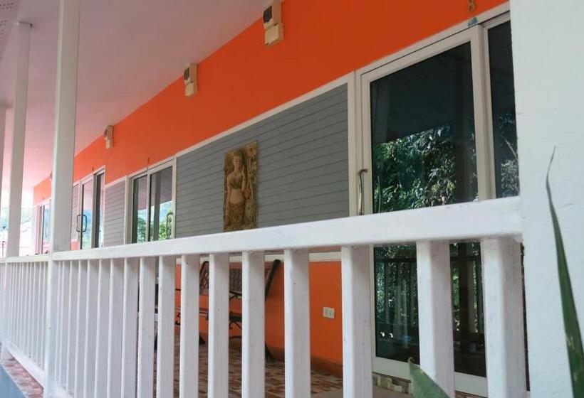 펜션 จันทรา รีสอร์ต เอราวัณ Jantra Resort Erawan Kanchanaburi