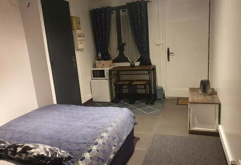 ペンション Chambre Indépendante Au Calme à Saint Maur Des Fossés