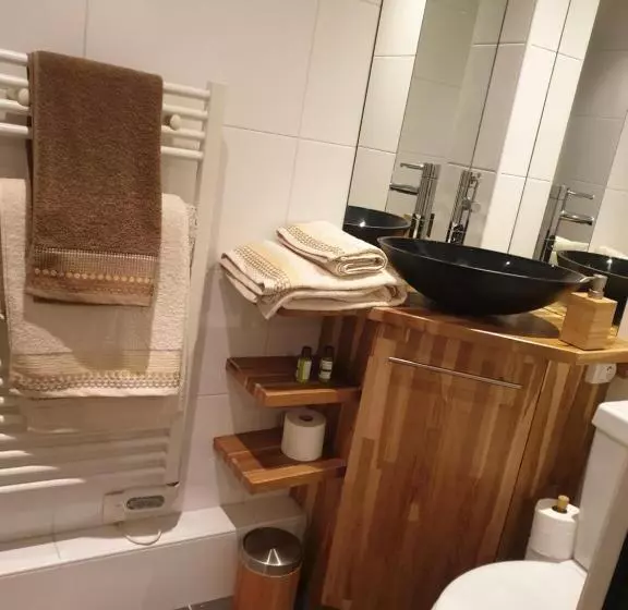 ペンション Chambre Indépendante Au Calme à Saint Maur Des Fossés