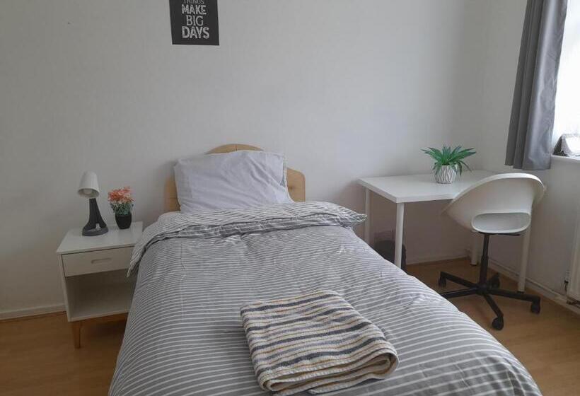 ペンション Livingstone