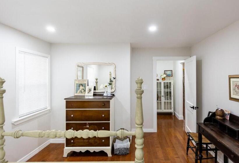 بنسيون The North Line House