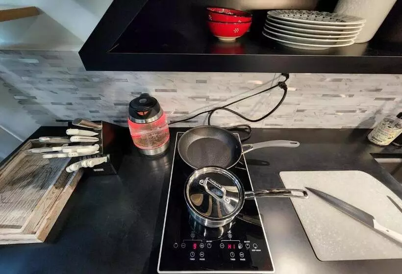 Majatalo West Vancouver Sunset Guesthouse