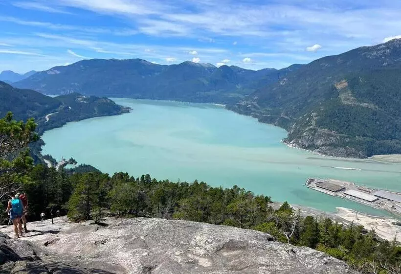 Majatalo West Vancouver Sunset Guesthouse