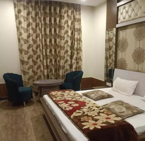 Hotelli Razido Suites