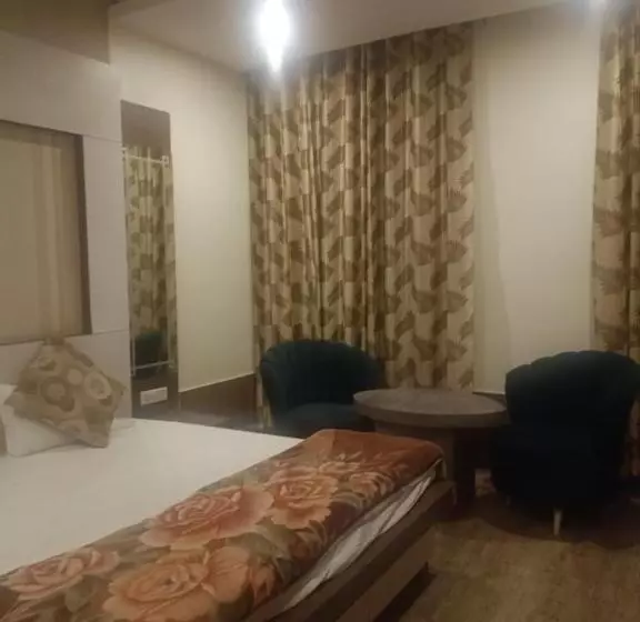 Hotelli Razido Suites
