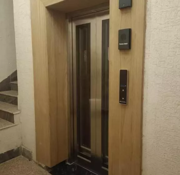 Hotelli Razido Suites