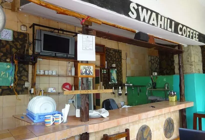 ベッドアンドブレックファースト Homeland Swahili Lodge   Hostel