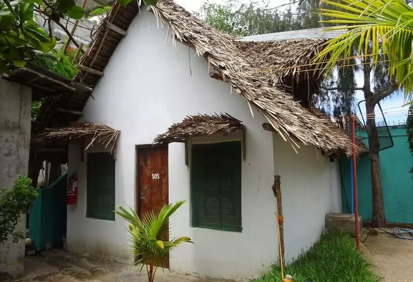ベッドアンドブレックファースト Homeland Swahili Lodge   Hostel
