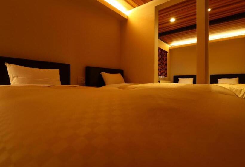 مبيت وإفطار Villa Monrepos