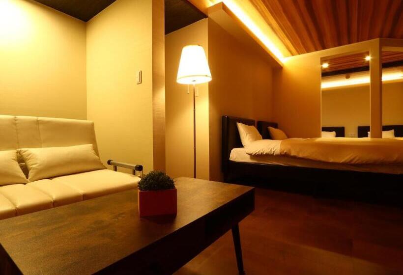 مبيت وإفطار Villa Monrepos