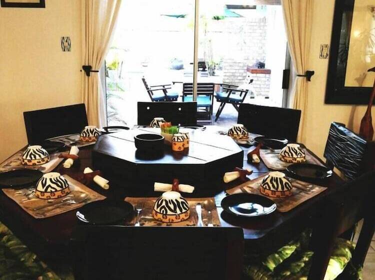 Bhangazi Lodge Bed & Breakfast