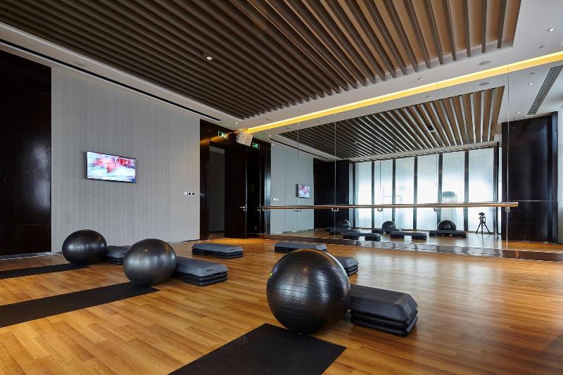 Отель Wanda Realm Dongying