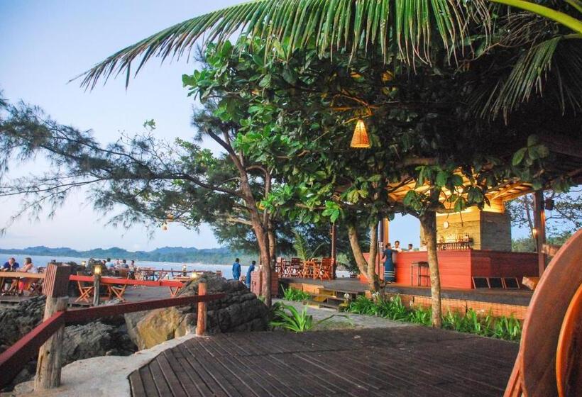 Pleasant View Resort