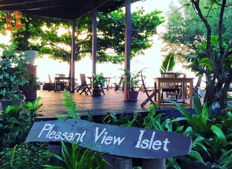 Pleasant View Resort