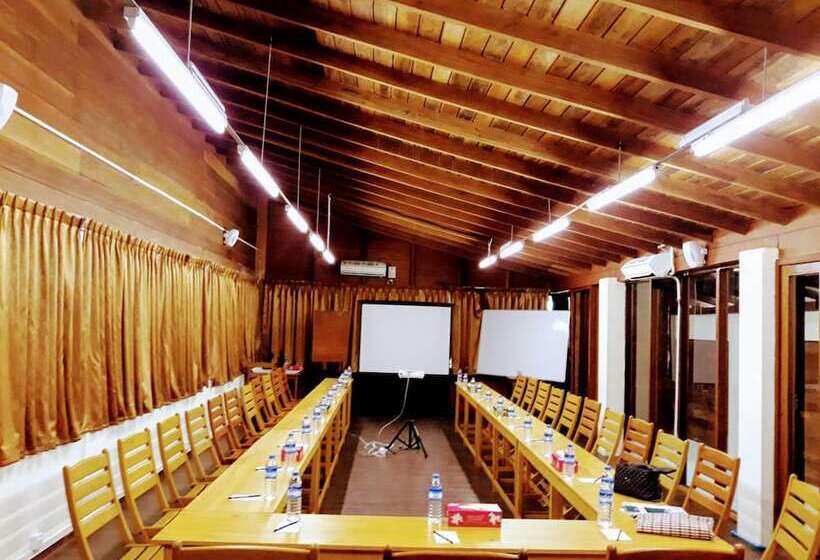 Pleasant View Resort