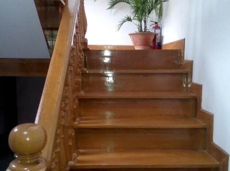 Taunggyi Golden Wing Motel 2   Hostel