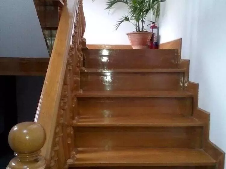 Taunggyi Golden Wing Motel 2   Hostel