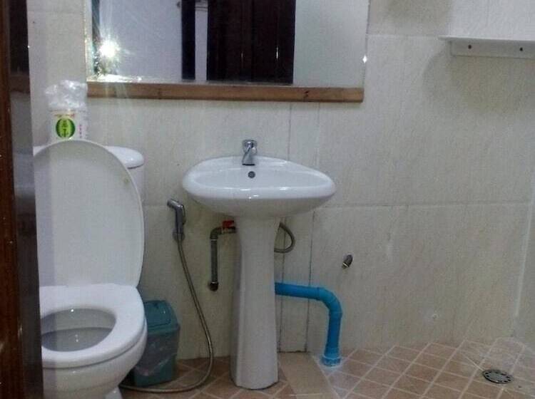 Taunggyi Golden Wing Motel 2   Hostel