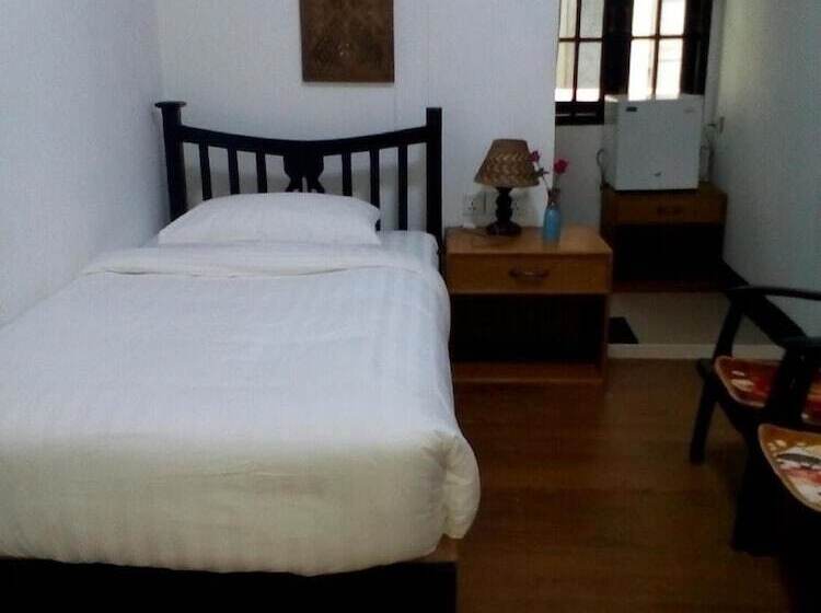 Taunggyi Golden Wing Motel 2   Hostel