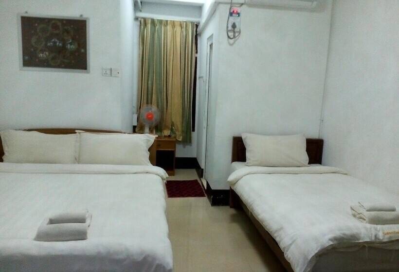Taunggyi Golden Wing Motel 2   Hostel