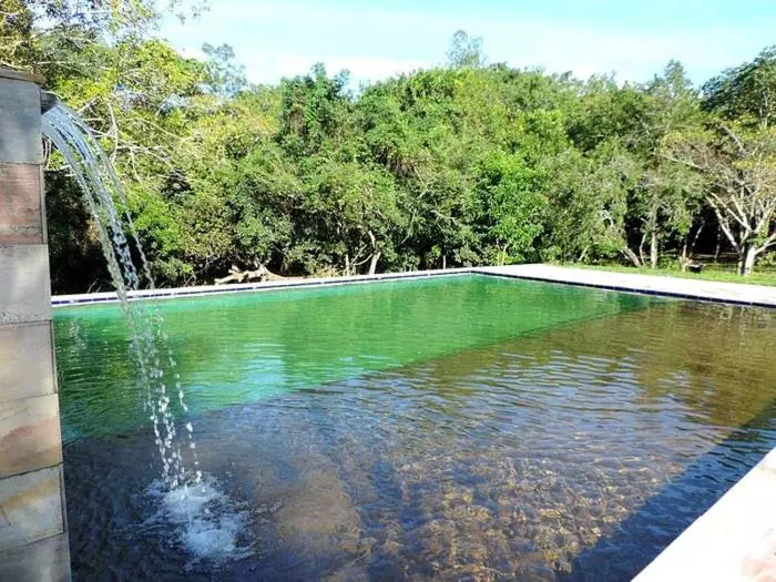 Retkeilymaja Pousada E Camping Claro Casa De Pedra De Delfinópolis  Mg